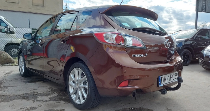 Mazda 3 cena 28900 przebieg: 110898, rok produkcji 2011 z Poznań małe 781